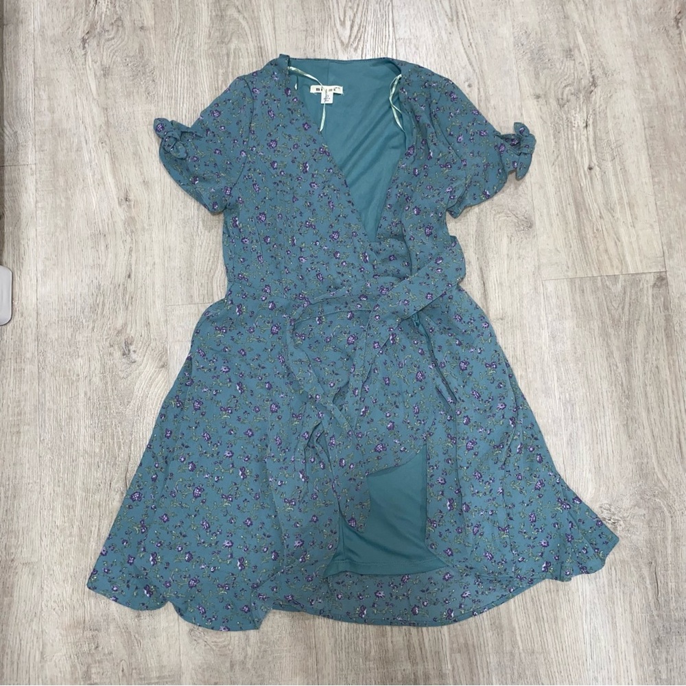 Miami Blue Flowal Dress Cover Up Size XS